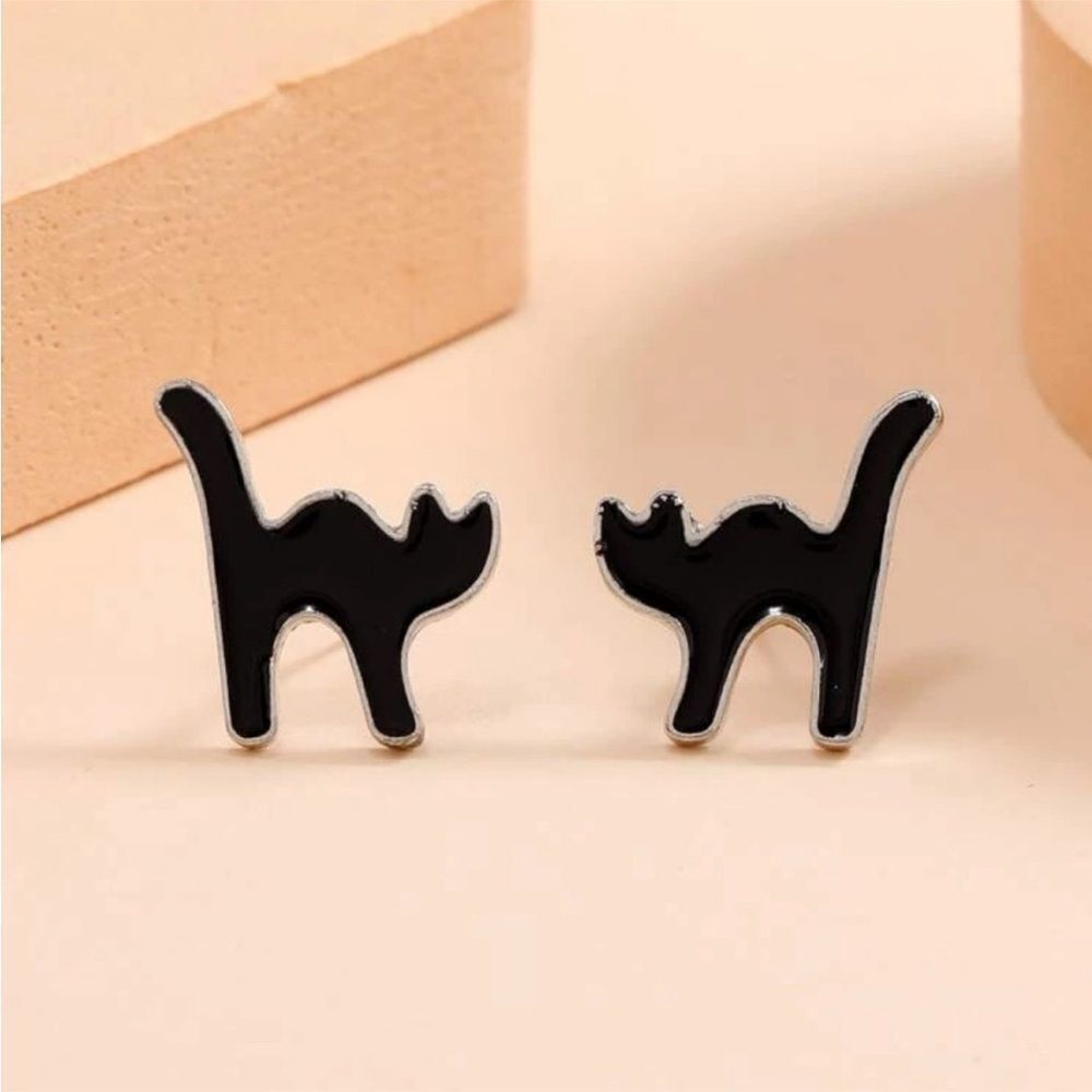 Black Cat Halloween Post Earrings